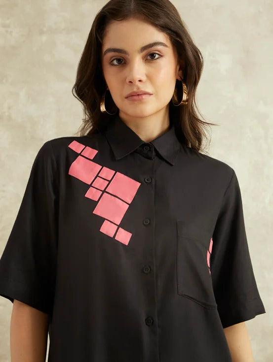 Upcycled patchwork shirt - Black