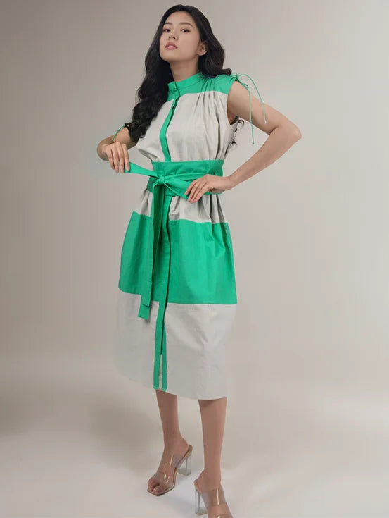 Gathered dress with tie-up belt - Grey & Green