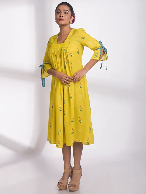 Floral Gathered Dress - Yellow